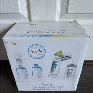 Kiinde Twist Breastmilk Storage Set Direct-Pump Direct-Feed Leak Proof Pouch